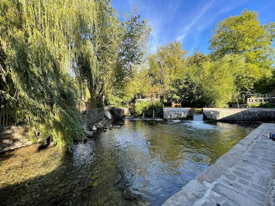 Les Pieds Dans L'Eau - Moret Centre Εξωτερικό φωτογραφία
